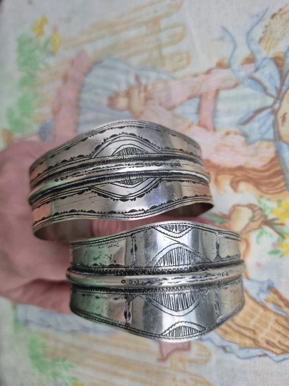 🌙Vintage Pair! Tuareg Silver Cuff Bracelets Set Hand Chiseled Berber Tribal